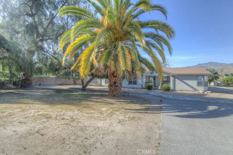 45110 Acacia, Hemet, CA 92544