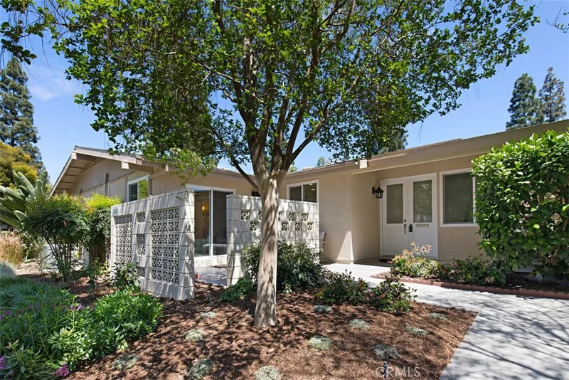 550 Via Estrada #C, Laguna Woods, CA 92637