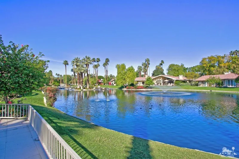 88 Laredo, Palm Desert, CA 92211