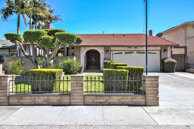 2712 Hostetter, San Jose, CA 95132
