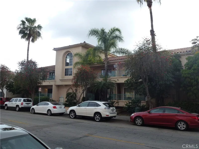1121 Obispo #306, Long Beach, CA 90804