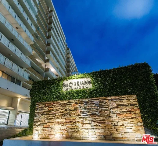 8787 Shoreham #304, West Hollywood, CA 90069