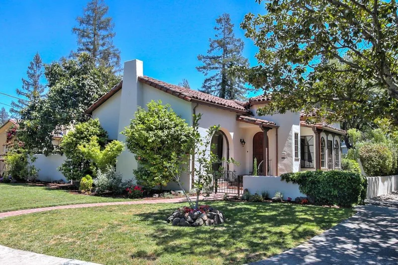 863 Arlington, Redwood City, CA 94062