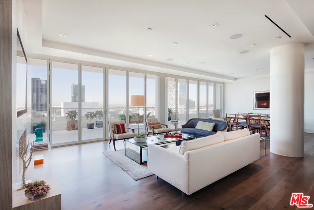 6250 Hollywood #15E, Los Angeles, CA 90028