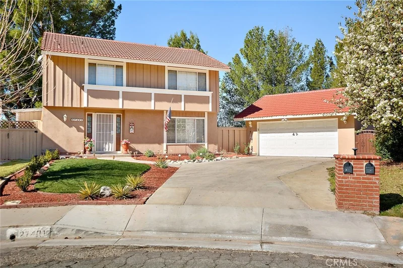 27401 Annette Jo, Saugus, CA 91350