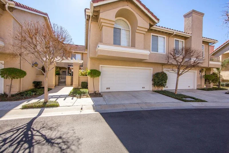 630 Kingswood #D, Simi Valley, CA 93065