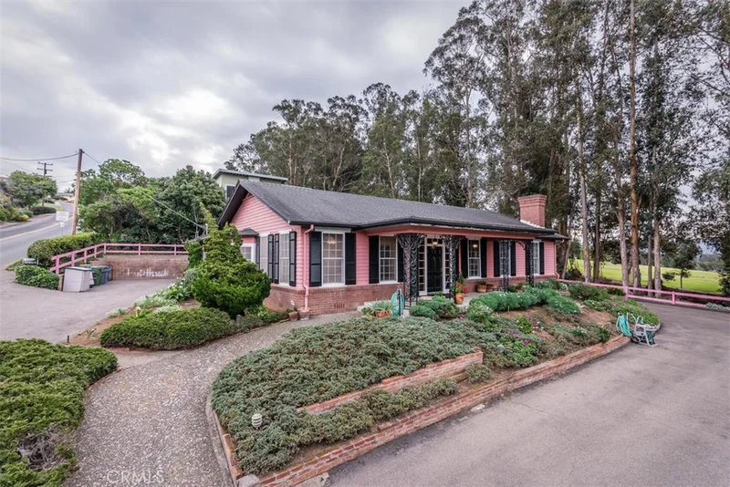 100 Main, Morro Bay, CA 93442