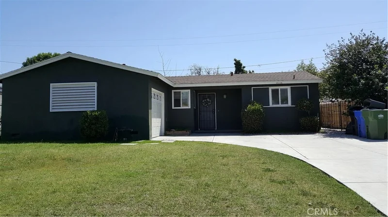 18628 Petunia, Azusa, CA 91702