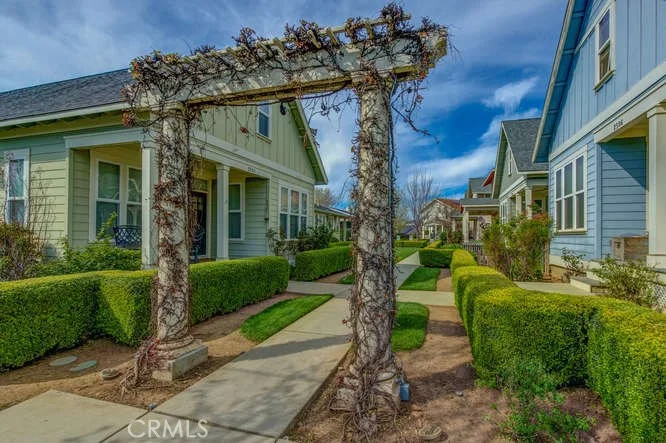 2570 20th, Chico, CA 95928