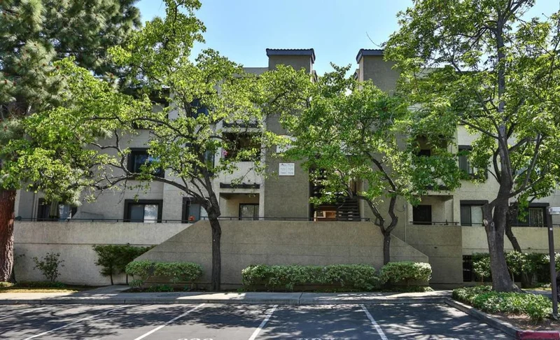 880 Fremont #722, Sunnyvale, CA 94087