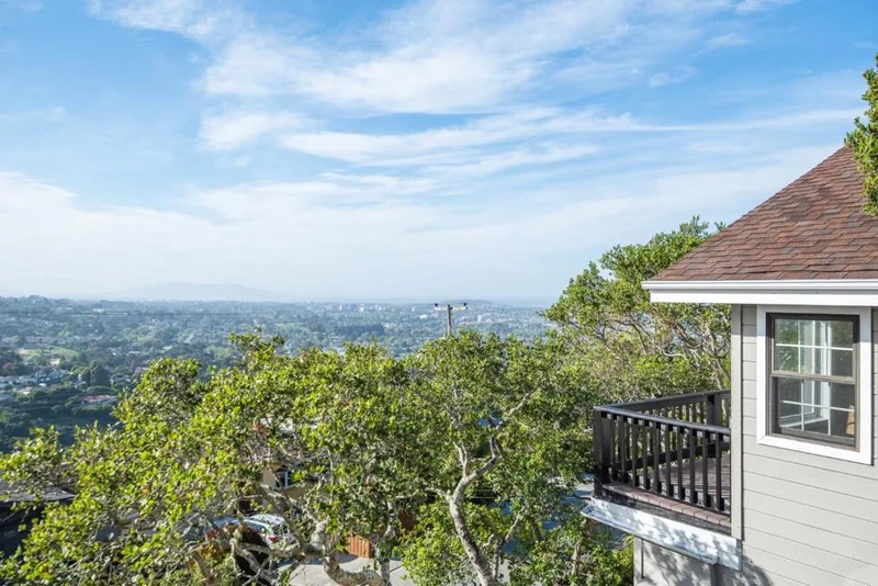 2712 Sequoia, Belmont, CA 94002