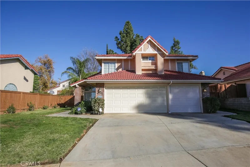 119 Meadowbrook, Redlands, CA 92374