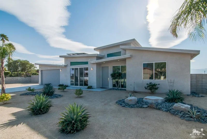 2301 Desert Park, Palm Springs, CA 92262