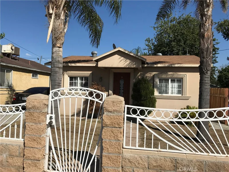 10039 Portola, Bloomington, CA 92316