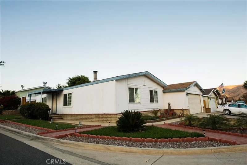 10272 Comstock, Corona, CA 92883