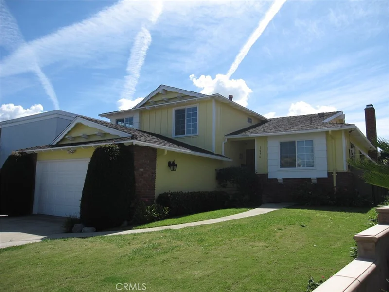 1036 Ashpark, Harbor City, CA 90710