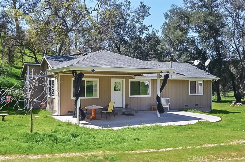 770 Parkhill, Santa Margarita, CA 93453