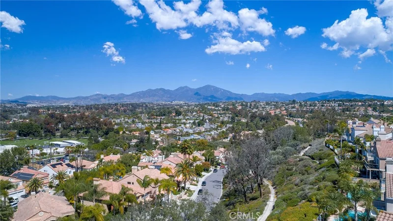 27 Regalo, Mission Viejo, CA 92692