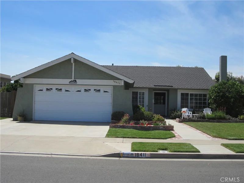 18411 Los Canarios, Fountain Valley, CA 92708