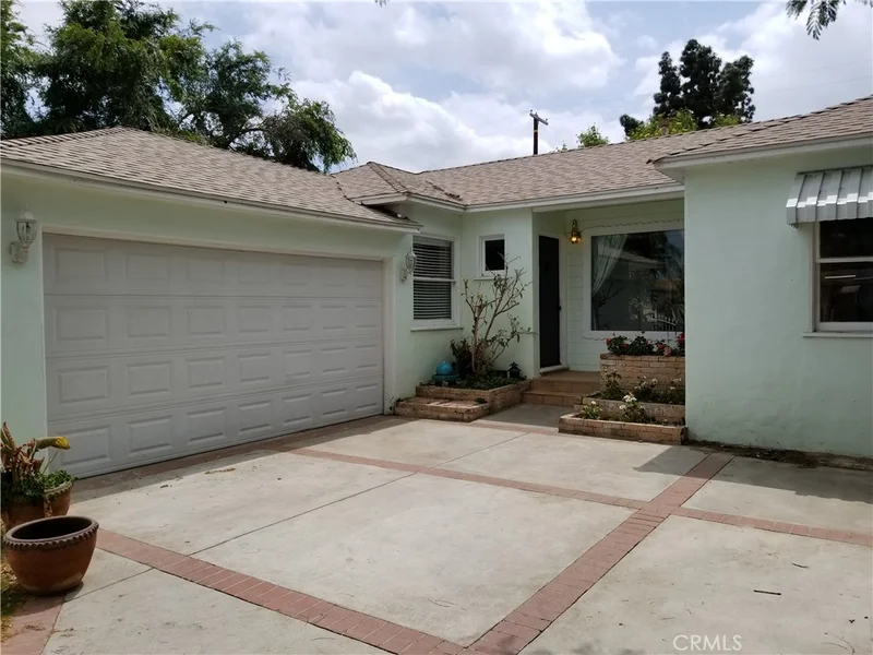 9051 Nagle, Arleta, CA 91331