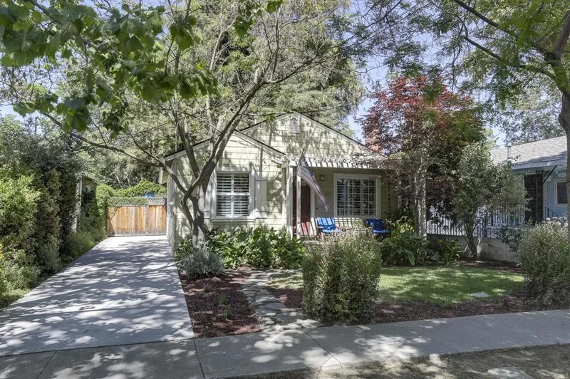 1015 Delmas, San Jose, CA 95125