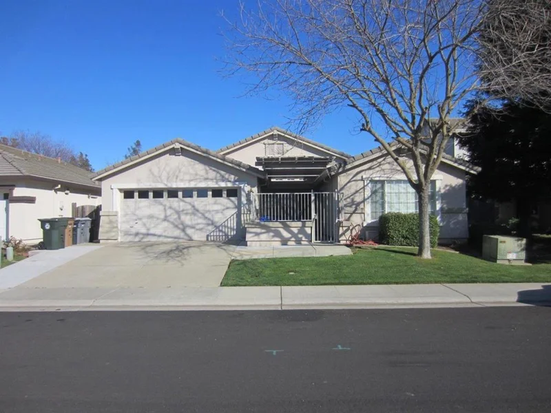 10053 Oglethorpe, Elk Grove, CA 95624