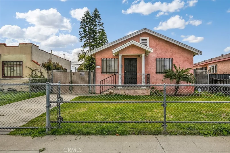 854 106th, Los Angeles, CA 90002
