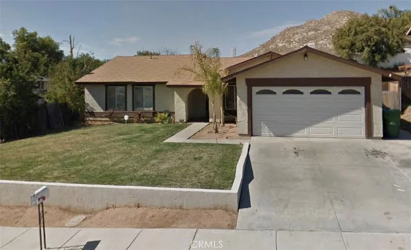11573 Parakeet, Moreno Valley, CA 92557