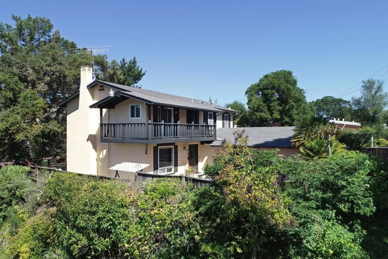 10220 Phar Lap, Cupertino, CA 95014