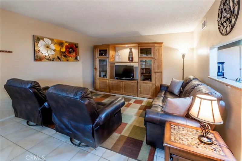 1247 Kraemer #12, Placentia, CA 92870