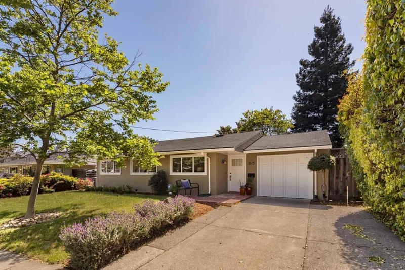 1013 Karen, Mountain View, CA 94040