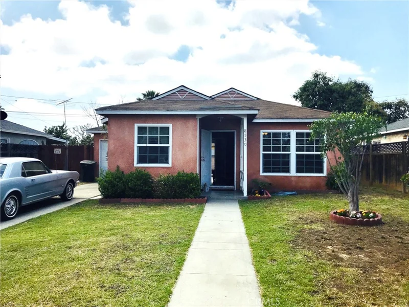 8530 Borson, Downey, CA 90242