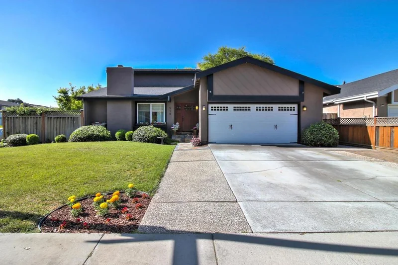 518 Century Oaks, San Jose, CA 95111