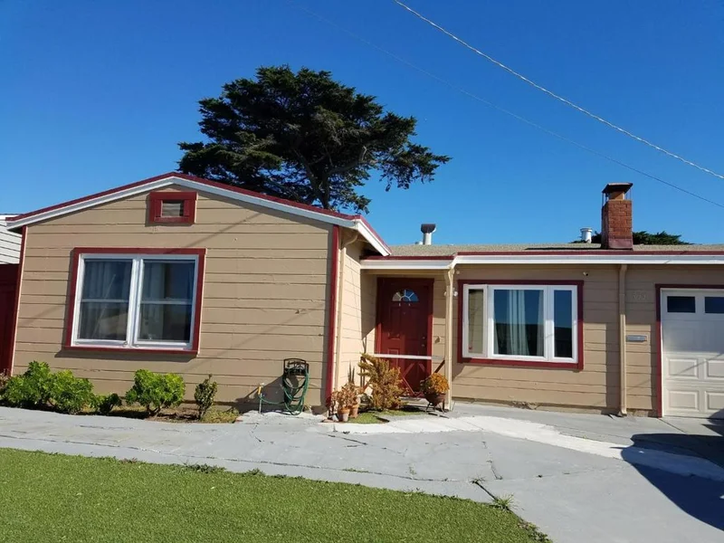 559 Dolphin Drive, Pacifica, CA 94044