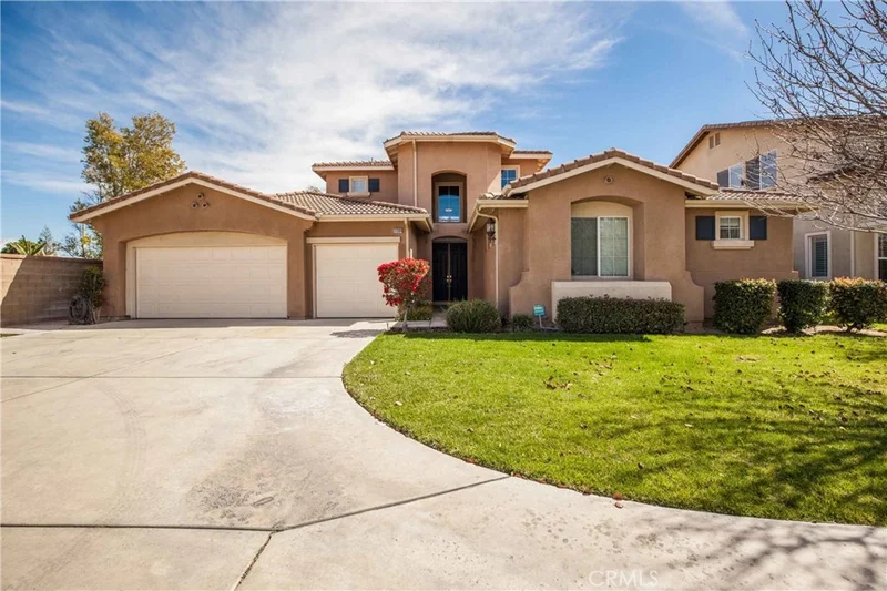 11304 Pondhurst, Riverside, CA 92505