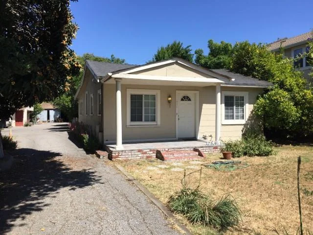 1051 Boranda, Mountain View, CA 94040