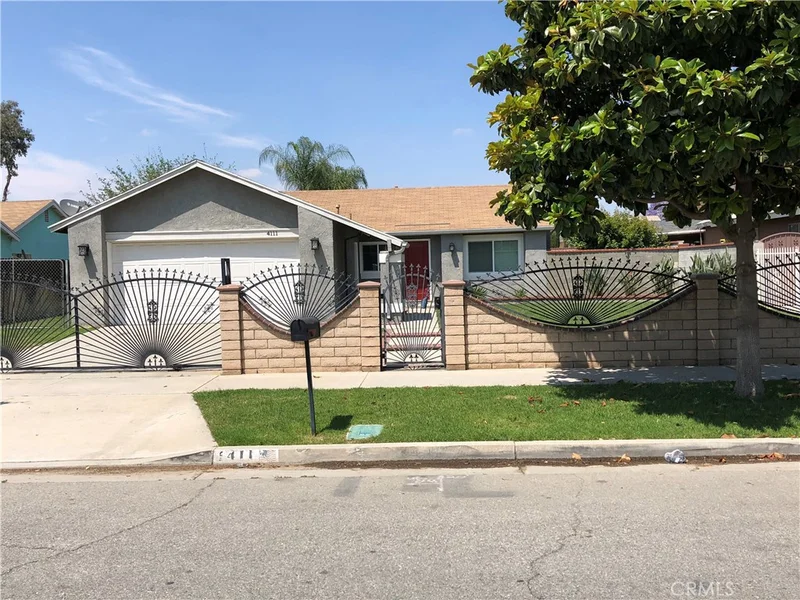 4111 Hale, Riverside, CA 92501