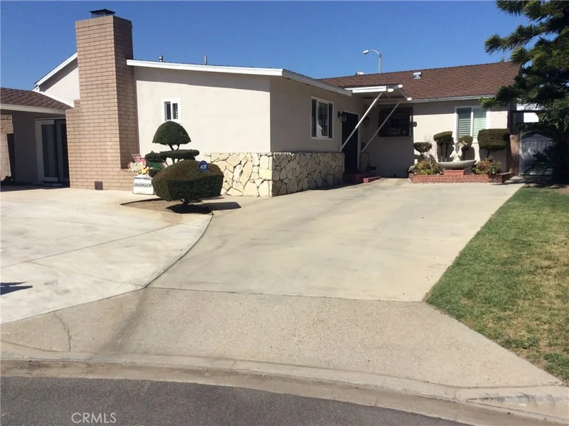 104 Turner, West Covina, CA 91791