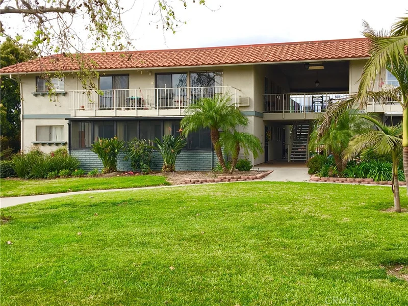 864 Ronda Mendoza #D, Laguna Woods, CA 92637