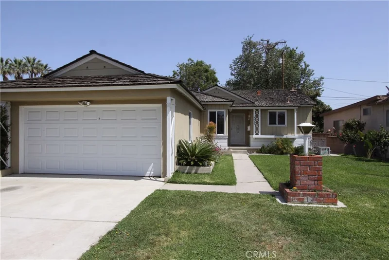 8619 Meadow, Downey, CA 90242