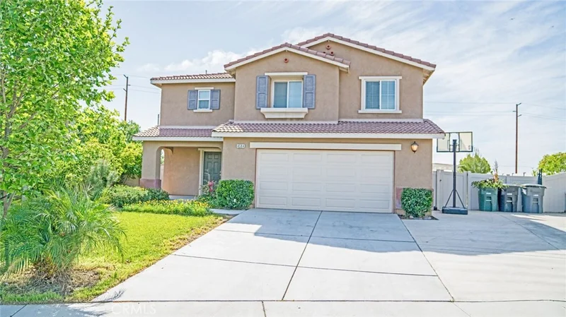 4584 Almaterra, Perris, CA 92571