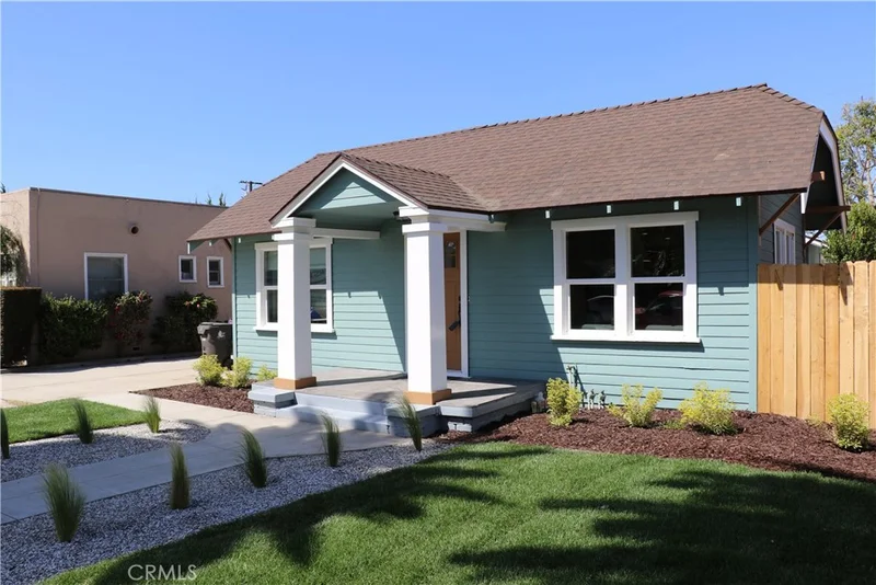 271 Euclid, Long Beach, CA 90803