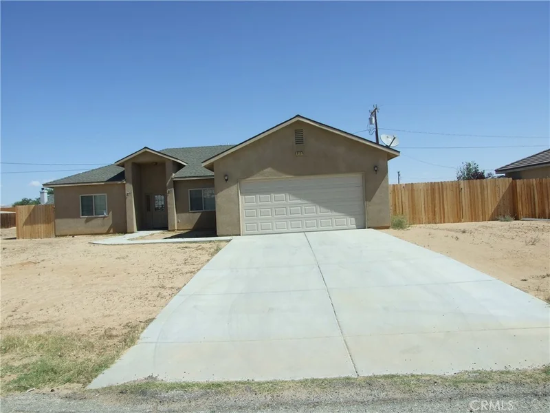 9137 Bay, California City, CA 93505
