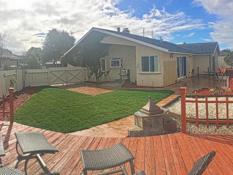 1249 La Canada, Salinas, CA 93901