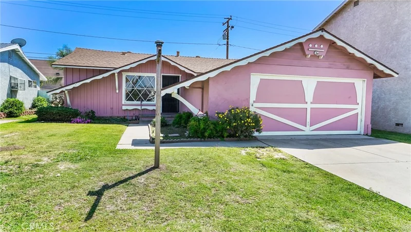 12554 215th, Lakewood, CA 90715