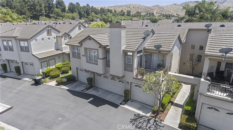 1044 Country Glen, Anaheim Hills, CA 92808