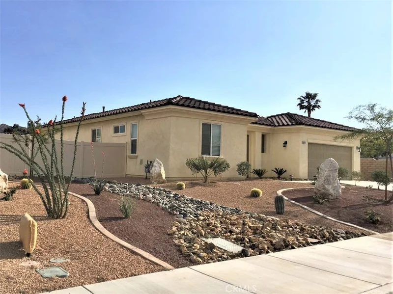56147 Mountain View, Yucca Valley, CA 92284