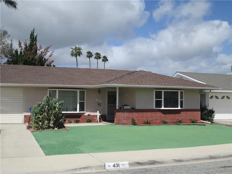 431 Palomar, Hemet, CA 92543