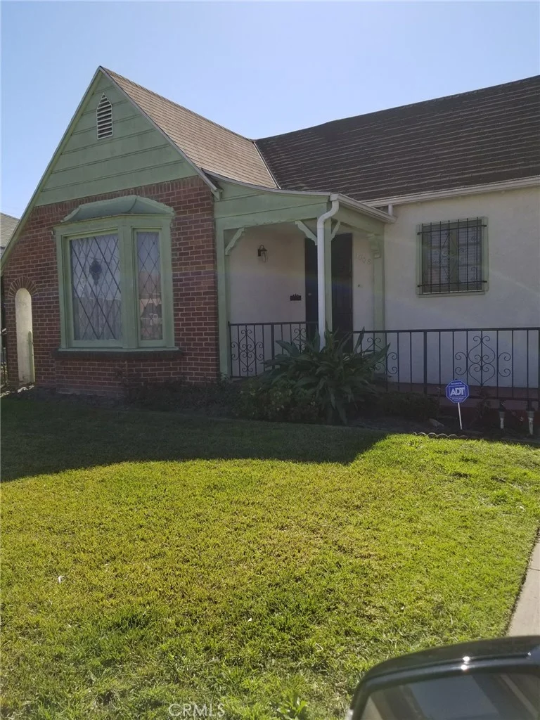 1008 79th, Los Angeles, CA 90001