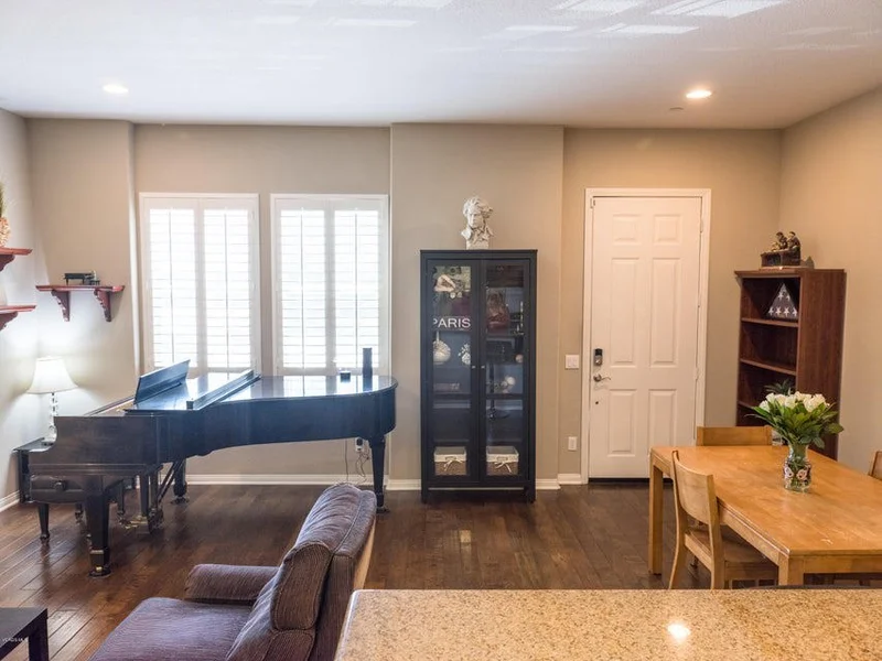 4315 Eileen #5, Simi Valley, CA 93063